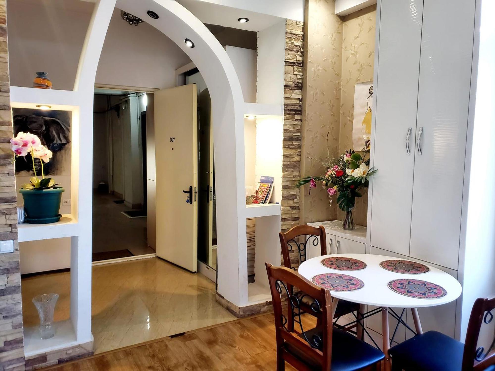 Cozy Apartment In The City Center Mtatsminda Tbilisi Exterior photo