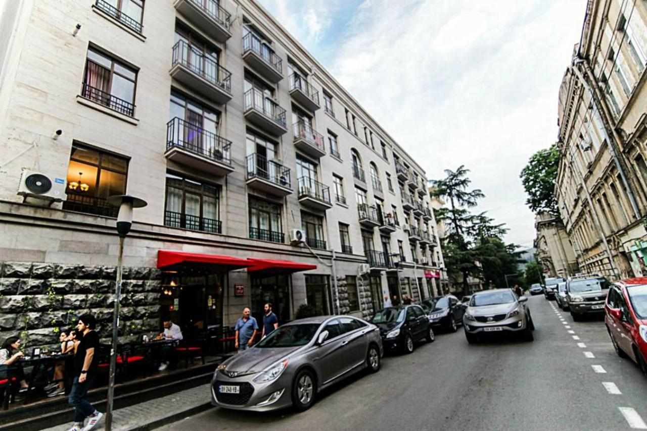 Cozy Apartment In The City Center Mtatsminda Tbilisi Exterior photo