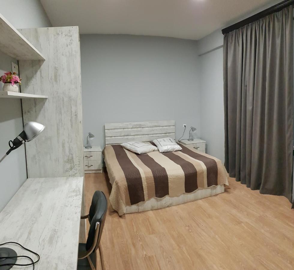 Cozy Apartment In The City Center Mtatsminda Tbilisi Exterior photo